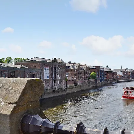 5 - Ukc3182 York